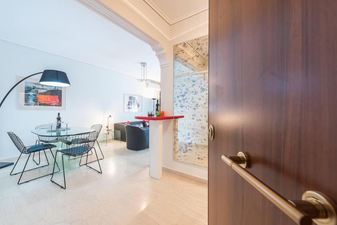 Seaside Central Apartment Atenas Exterior foto